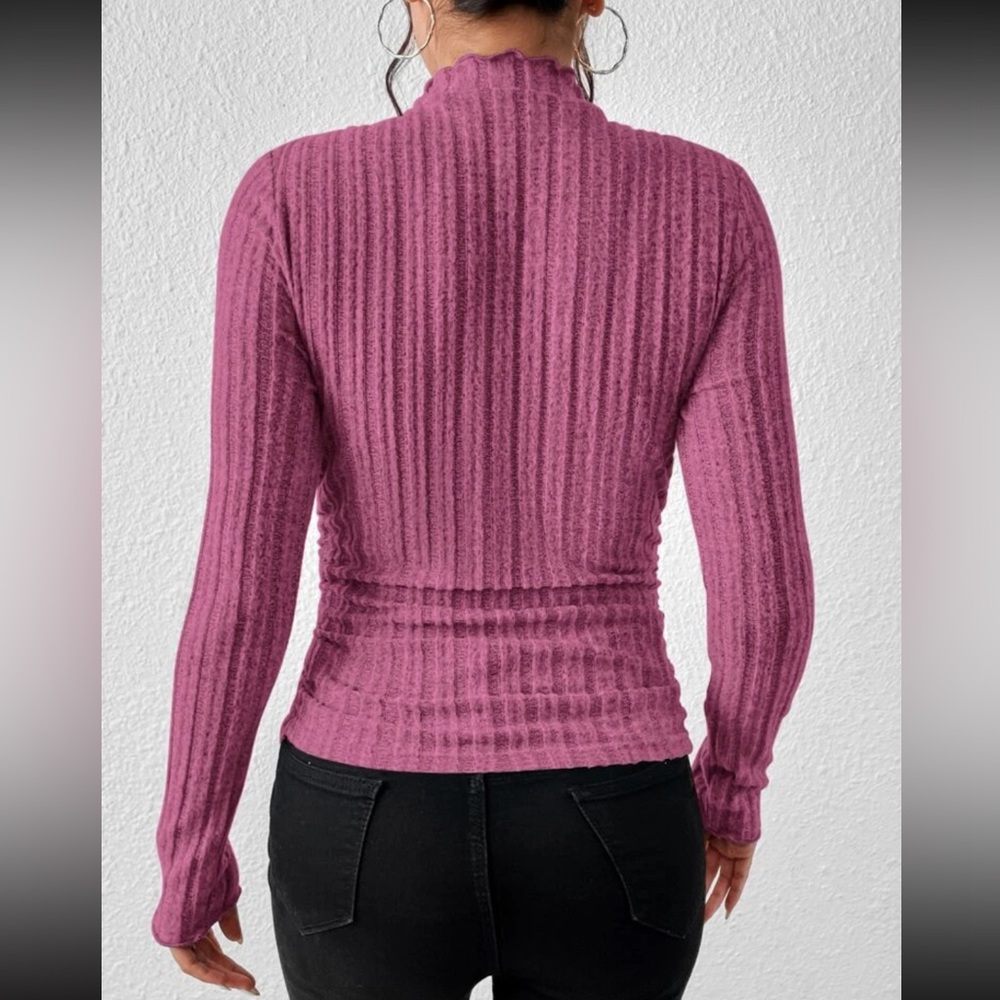 Mock neck ripped long sleeve tee - Picture 2 of 4